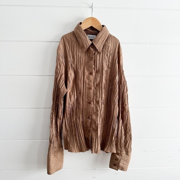 Vintage “Snazzie” Bronze Long Sleeve Button down Crinkle Top - Size XL - Picture 1 of 8